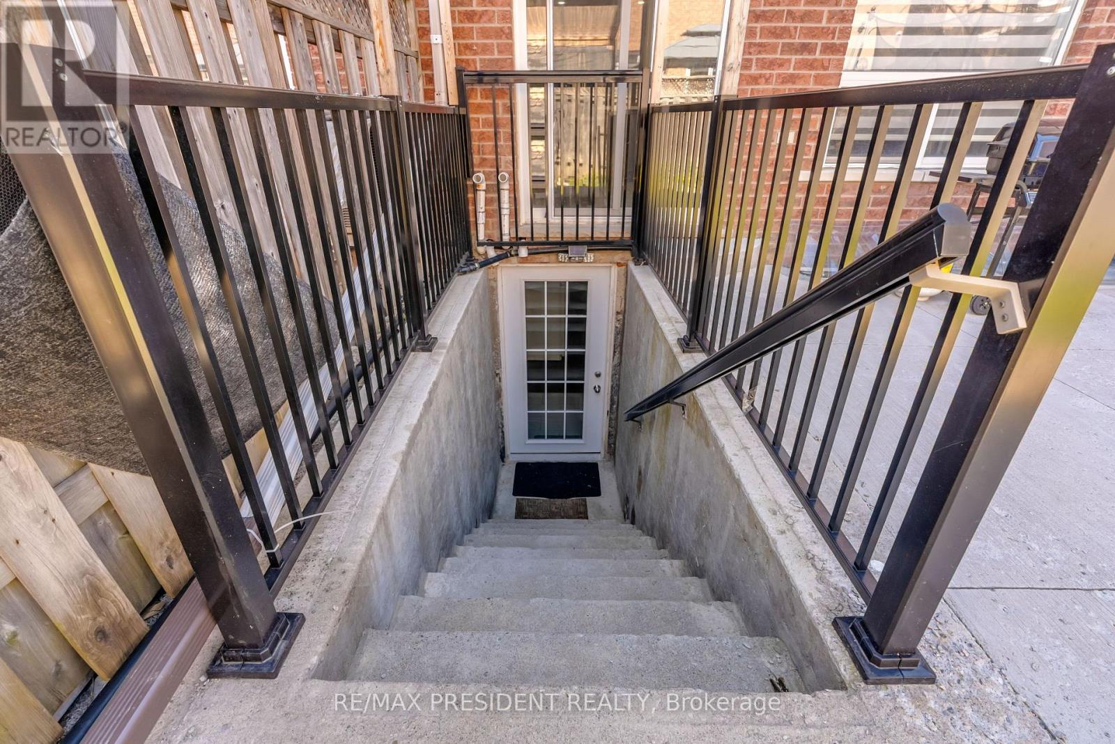 77 Tideland Drive, Brampton, Ontario L7A 2V8 - Photo 46 - W13116172