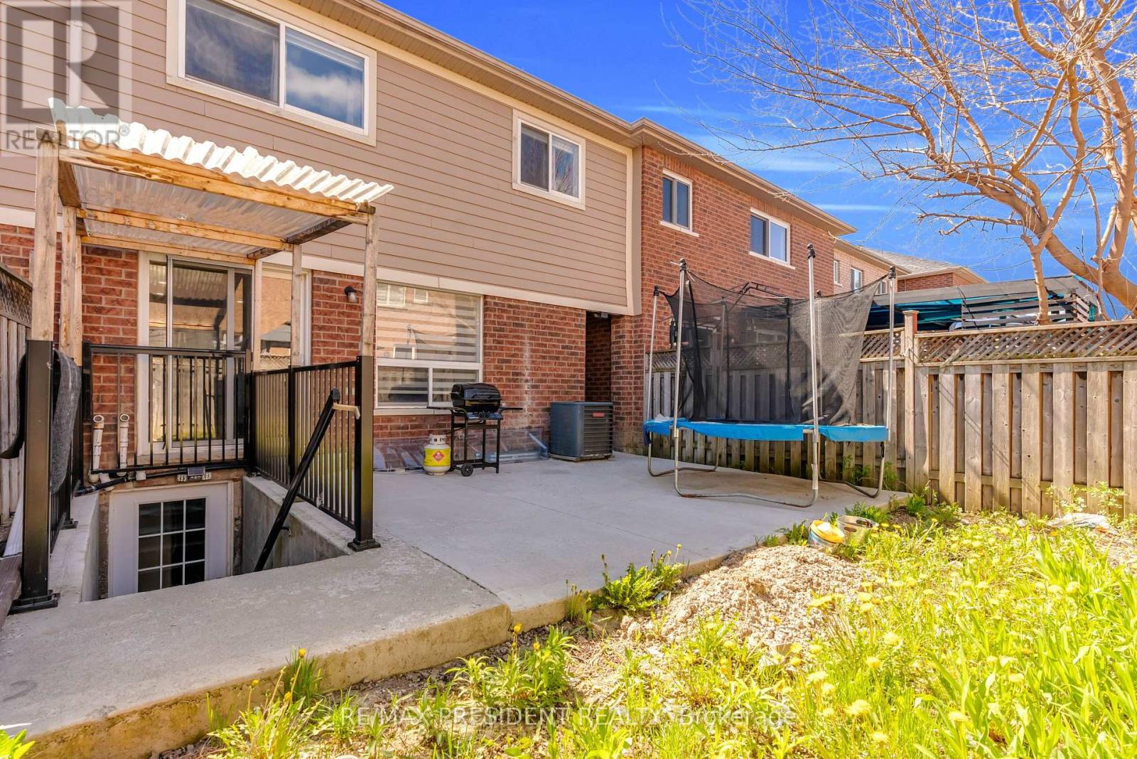 77 Tideland Drive, Brampton, Ontario L7A 2V8 - Photo 48 - W13116172