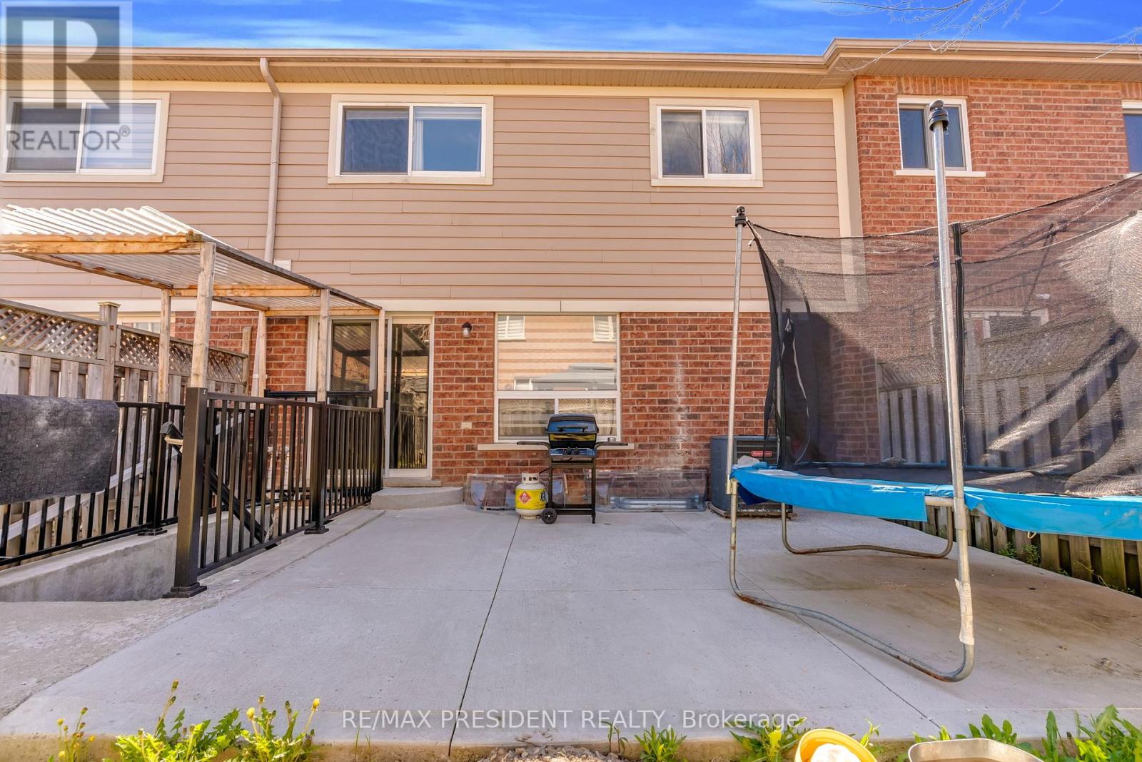 77 Tideland Drive, Brampton, Ontario L7A 2V8 - Photo 49 - W13116172