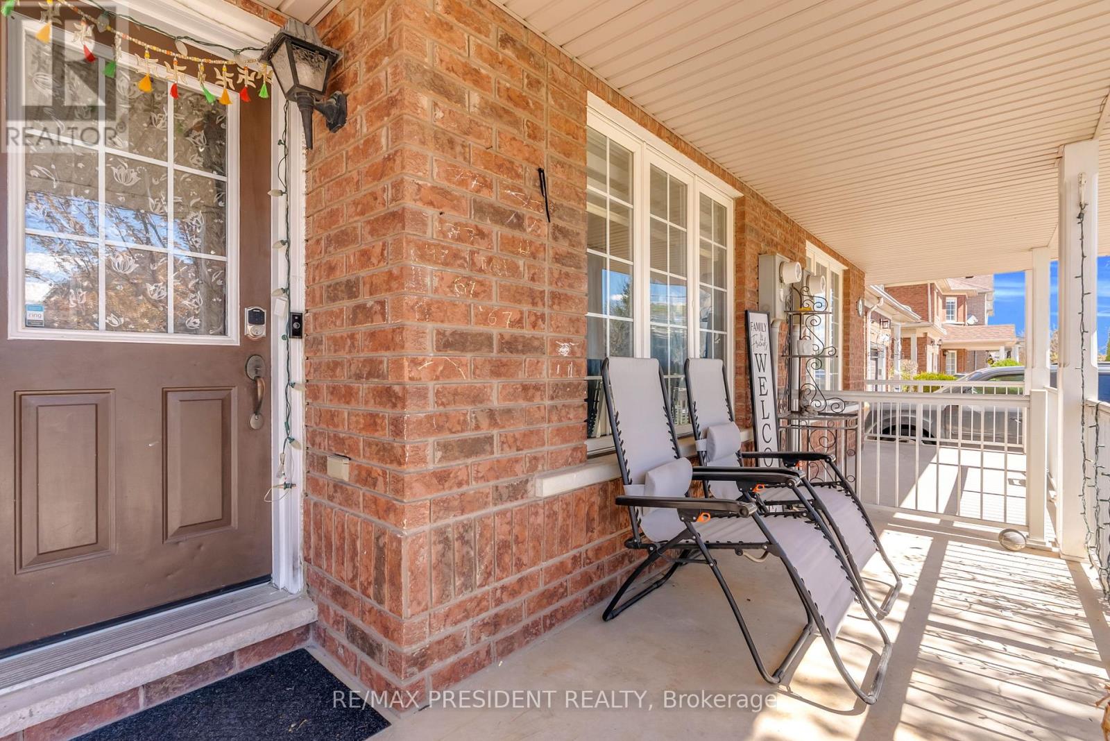 77 Tideland Drive, Brampton, Ontario L7A 2V8 - Photo 6 - W13116172