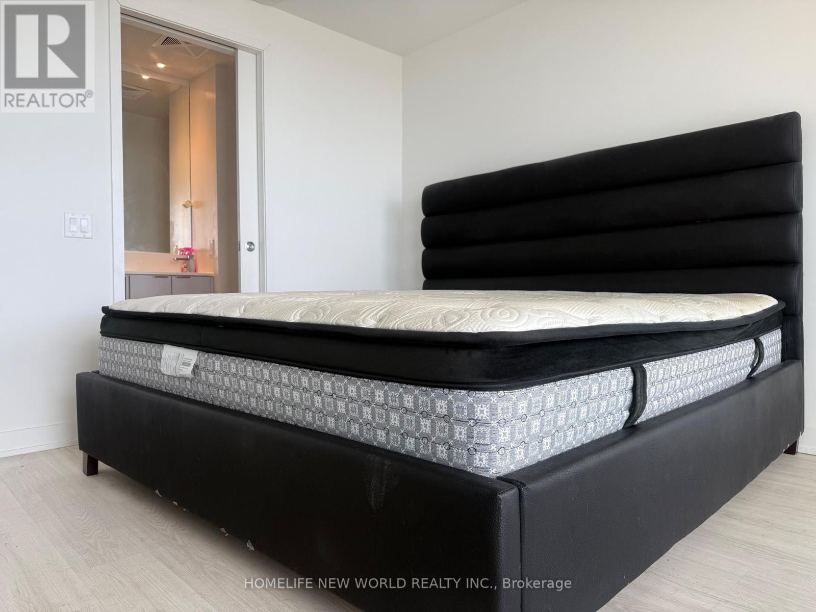 3809 - 3883 Quartz Road, Mississauga (City Centre), Ontario  L5B 0M4 - Photo 14 - W13116206