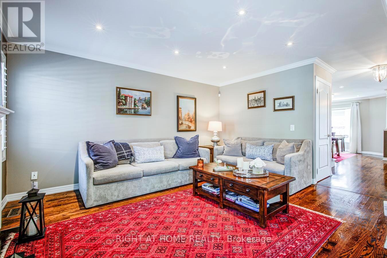 241 Lexington Road, Oakville, Ontario  L6H 6L5 - Photo 13 - W13116222