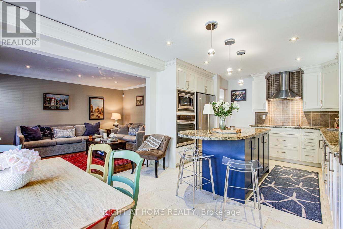241 Lexington Road, Oakville, Ontario  L6H 6L5 - Photo 16 - W13116222