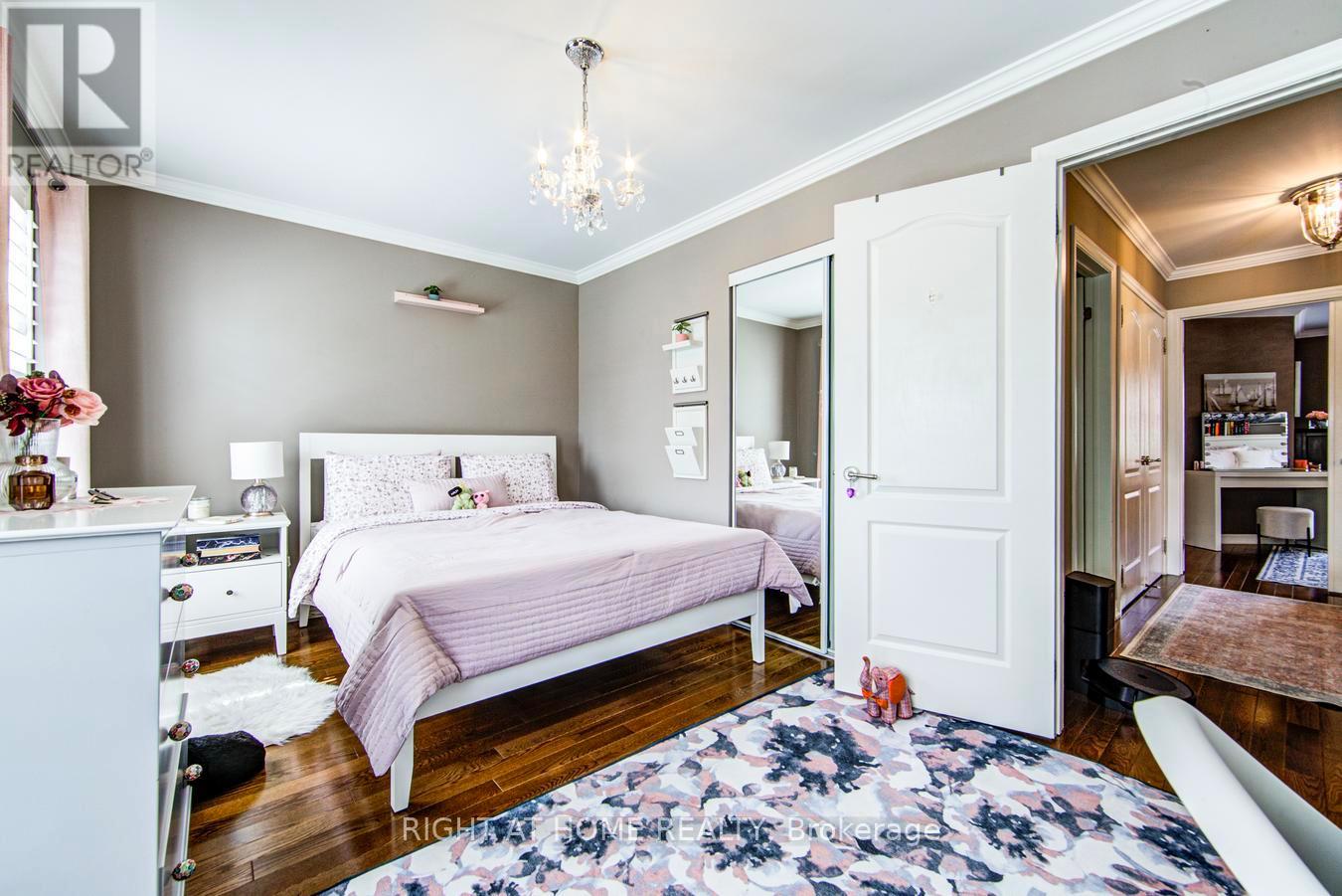241 Lexington Road, Oakville, Ontario  L6H 6L5 - Photo 33 - W13116222