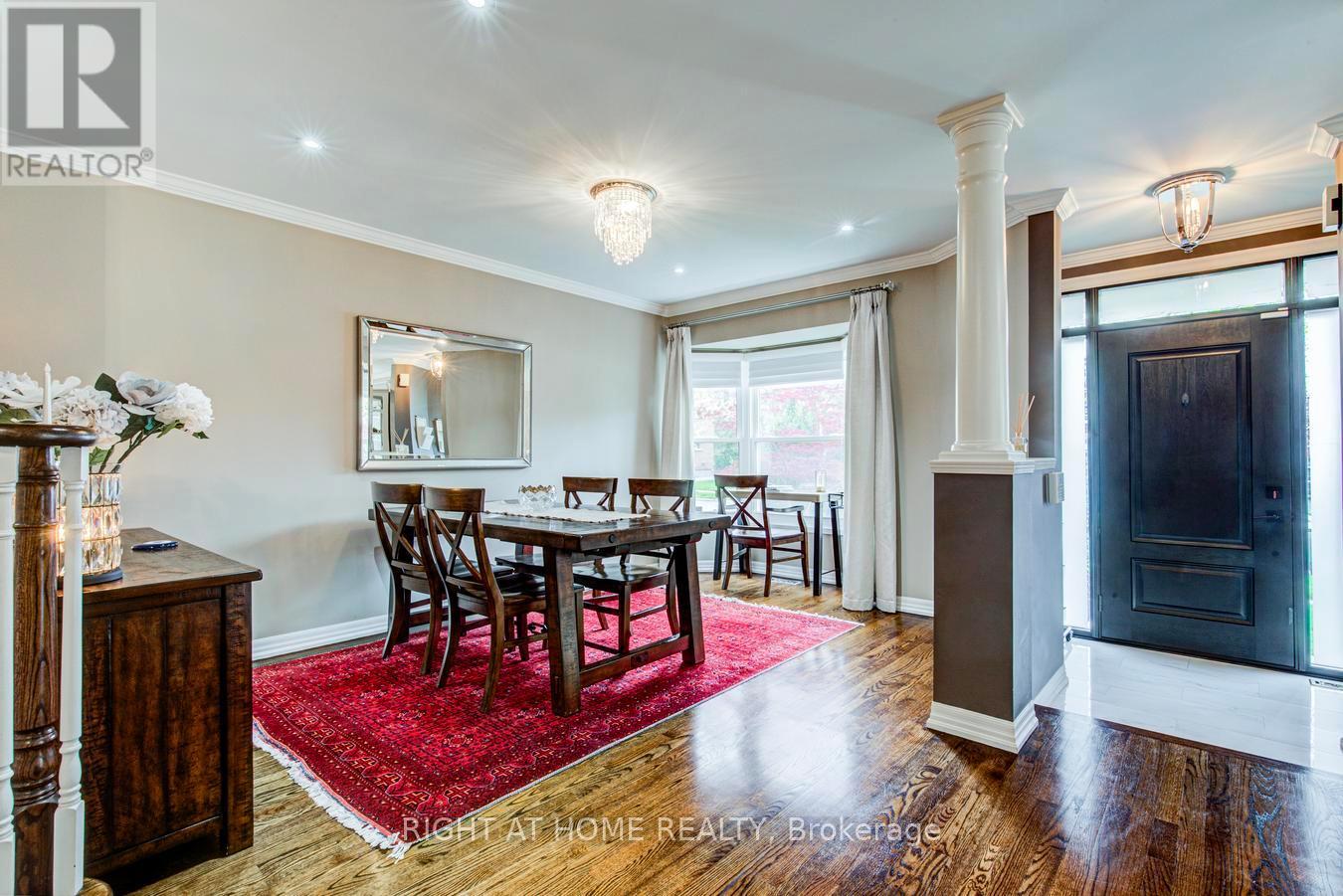 241 Lexington Road, Oakville, Ontario  L6H 6L5 - Photo 4 - W13116222