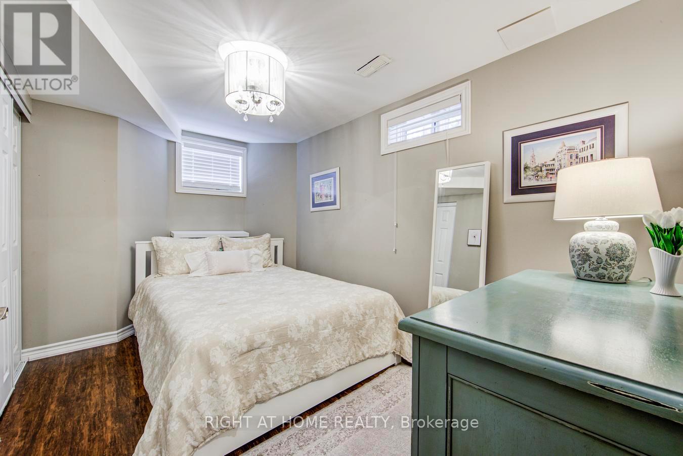 241 Lexington Road, Oakville, Ontario  L6H 6L5 - Photo 43 - W13116222