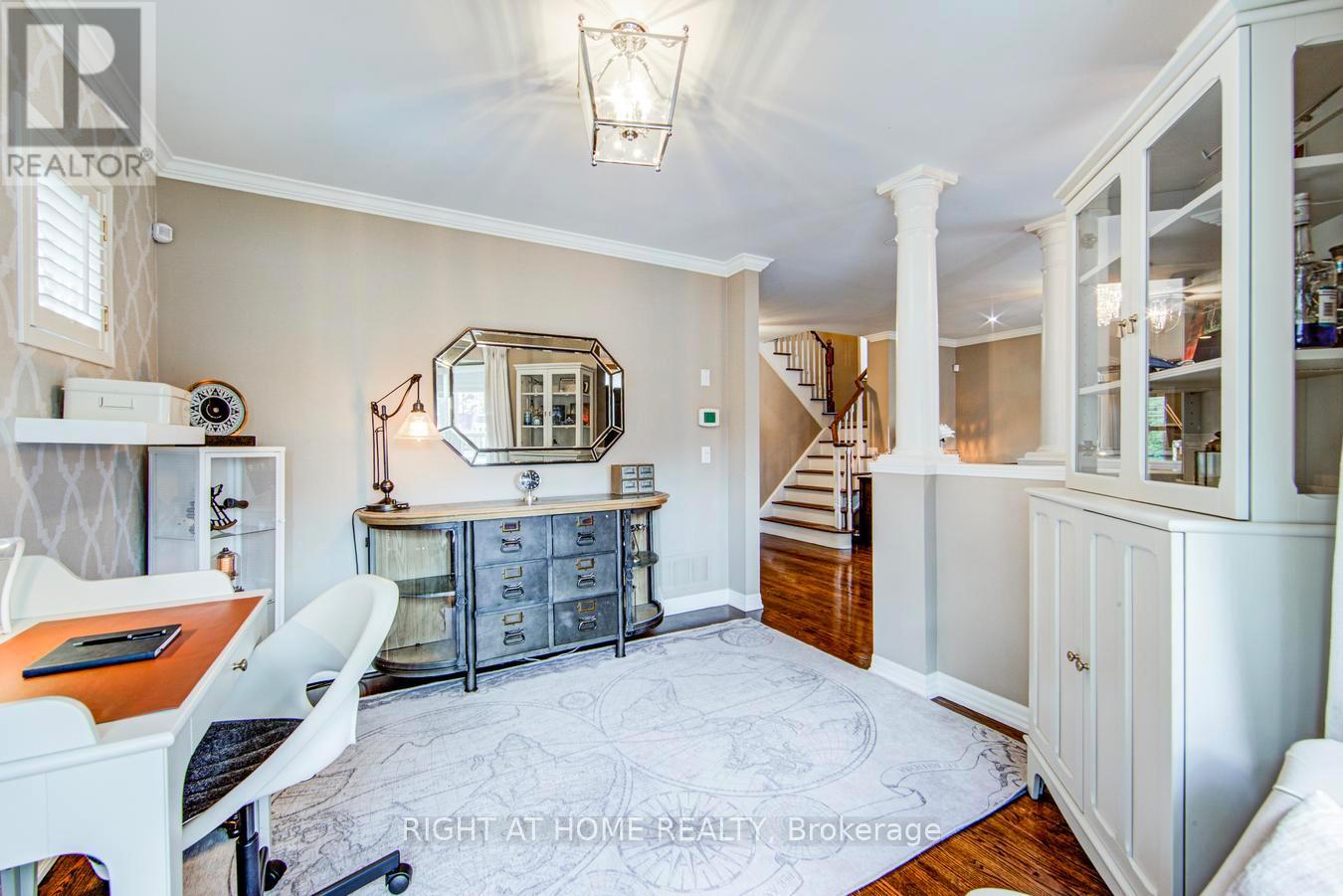 241 Lexington Road, Oakville, Ontario  L6H 6L5 - Photo 8 - W13116222