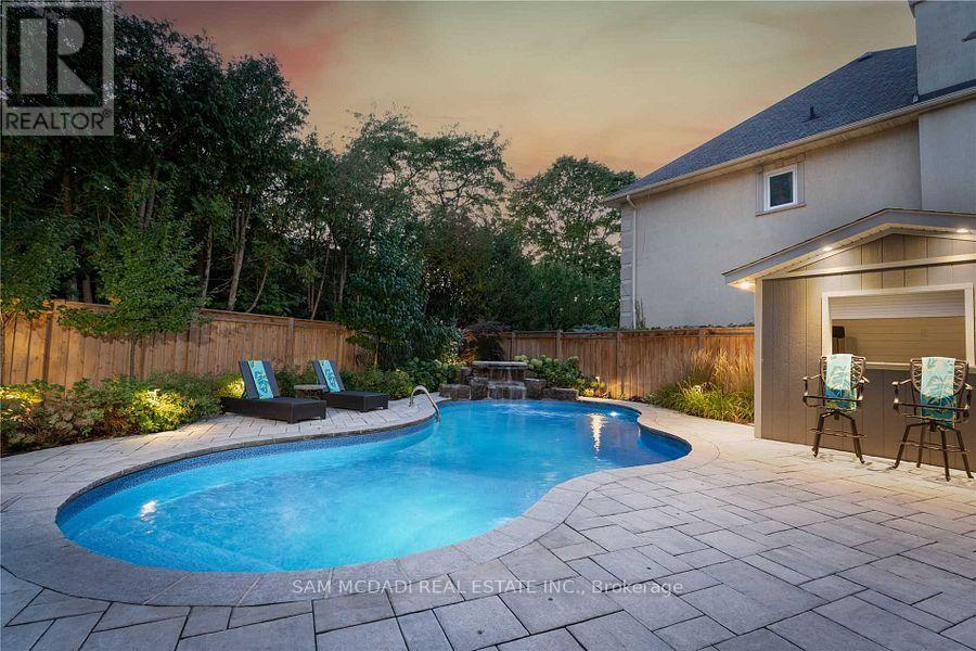 2064 Almira Court, Mississauga, Ontario  L5H 4A5 - Photo 32 - W13116246