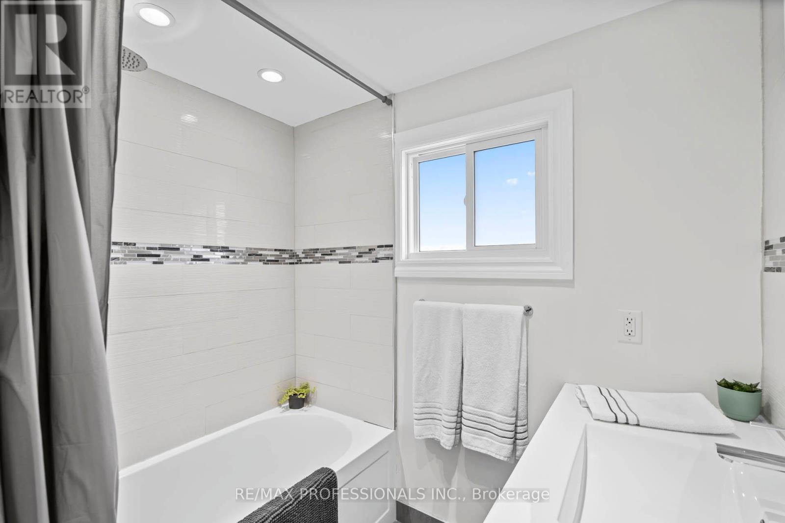 62 Caledon Crescent, Brampton, Ontario  L6W 1C5 - Photo 29 - W13116322