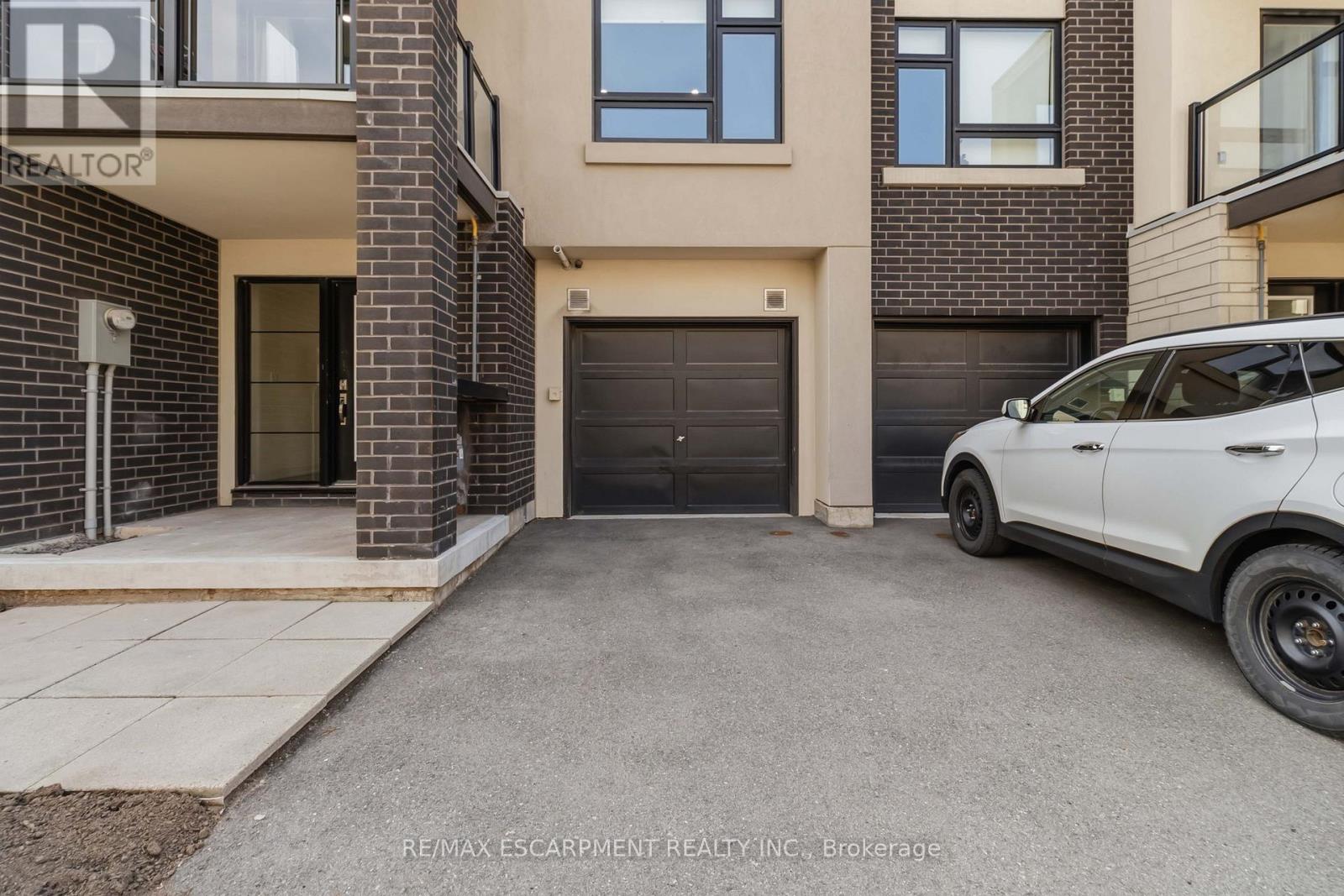 36 - 1121 Cooke Boulevard, Burlington, Ontario  L7T 0C4 - Photo 3 - W13116334