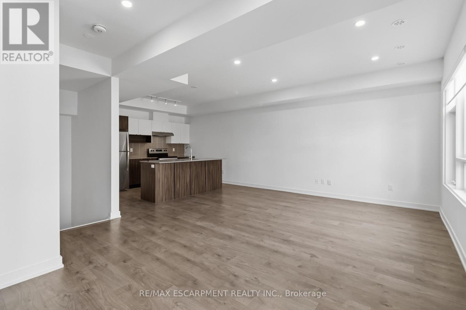 36 - 1121 Cooke Boulevard, Burlington, Ontario  L7T 0C4 - Photo 8 - W13116334