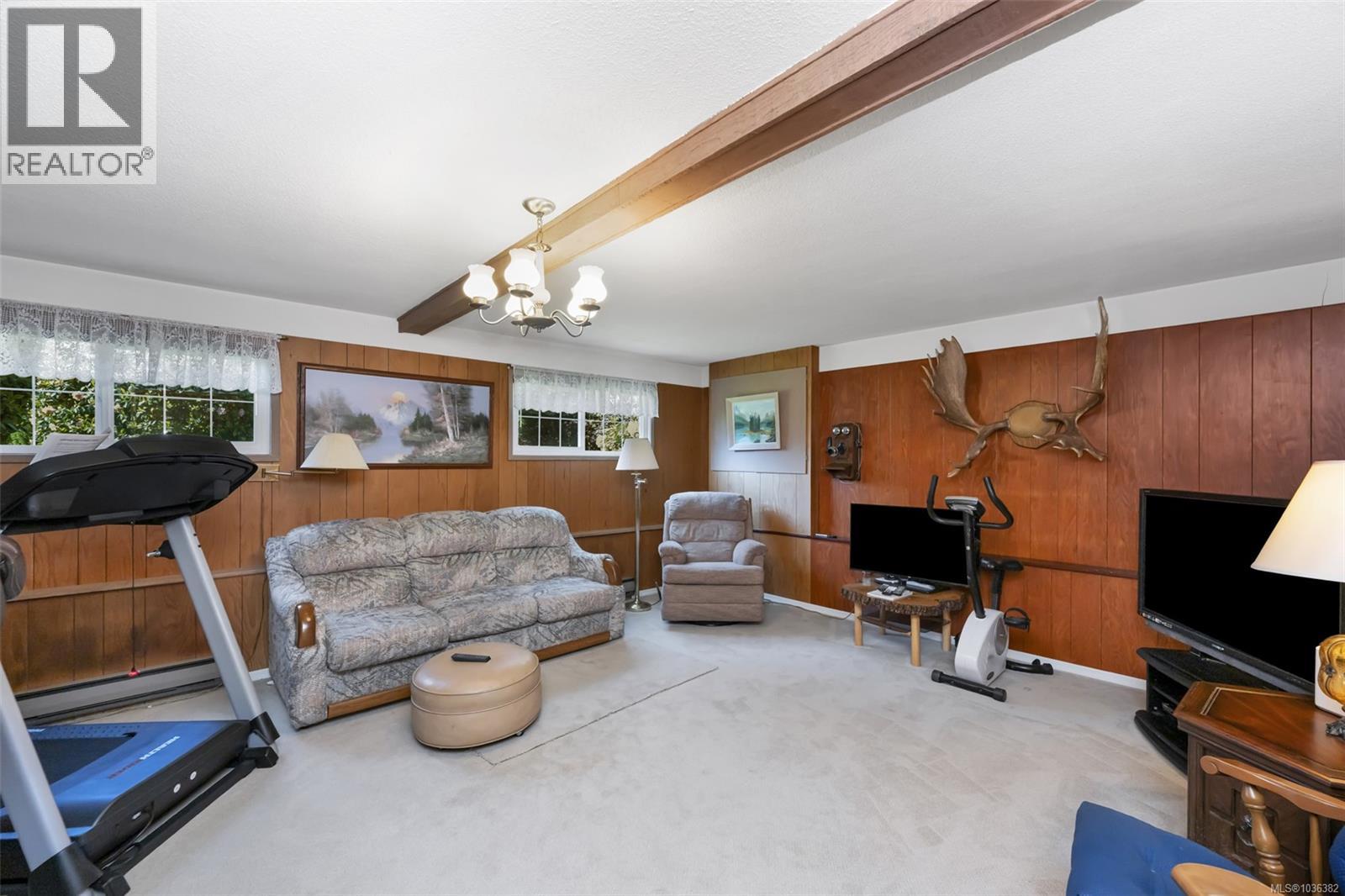 989 Abbey Rd E, Saanich, British Columbia  V8Y 1L1 - Photo 26 - 1036382