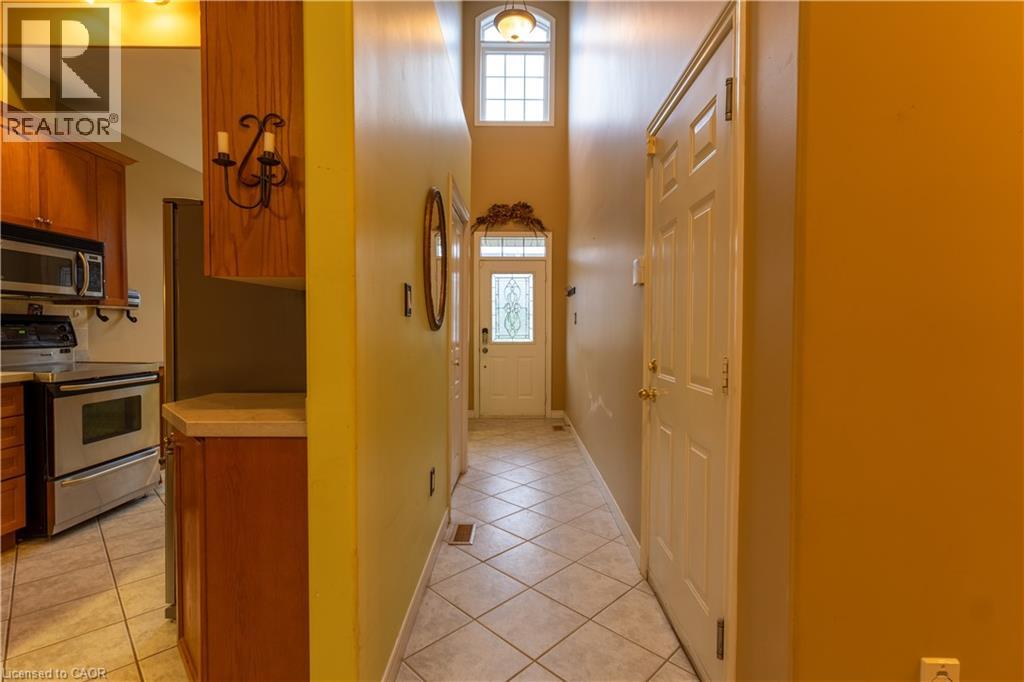 4066 Medland Drive, Burlington, Ontario  L7M 4Z6 - Photo 11 - 40828613