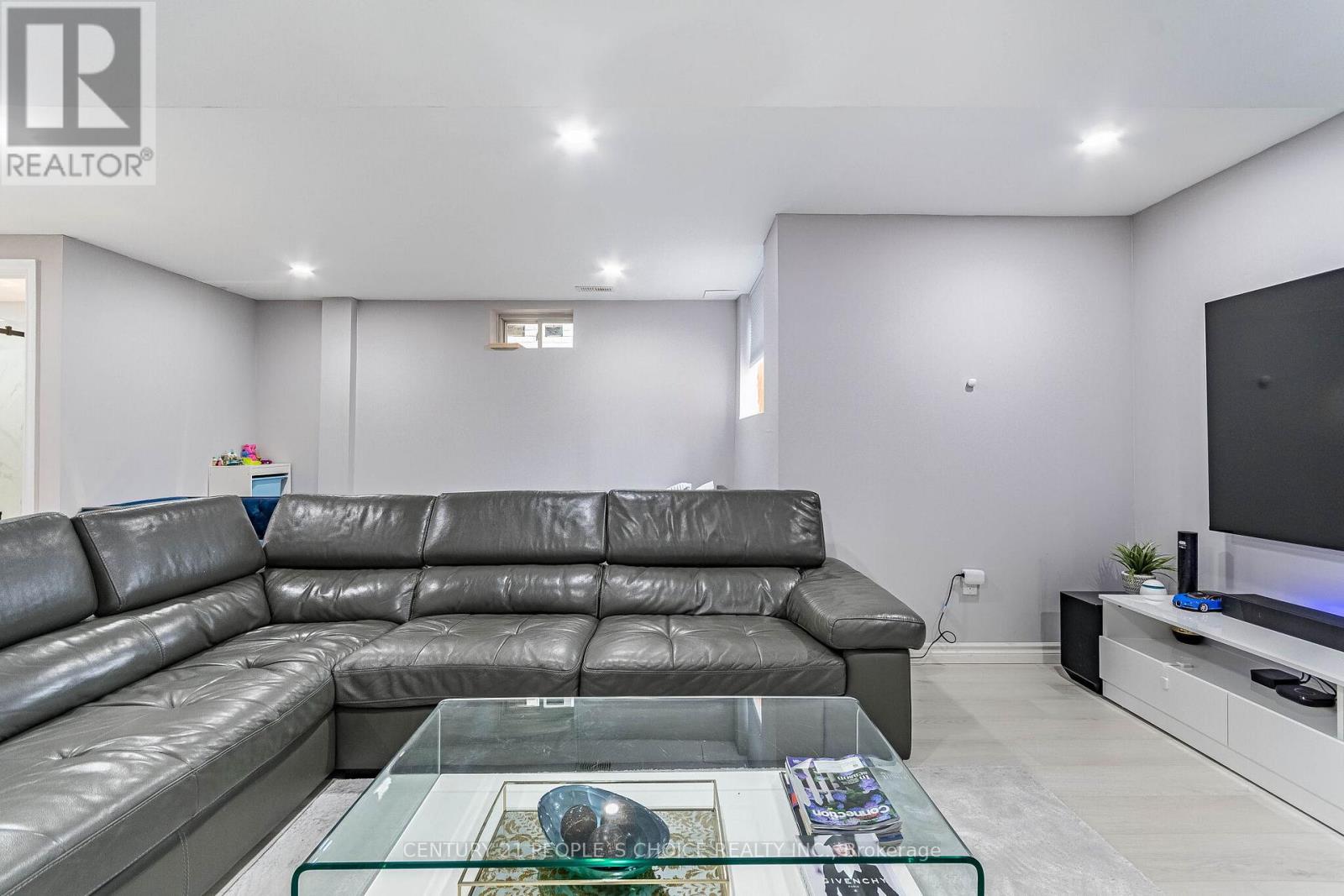 147 Garinger Crescent, Hamilton, Ontario  L0R 1C0 - Photo 42 - X13116090