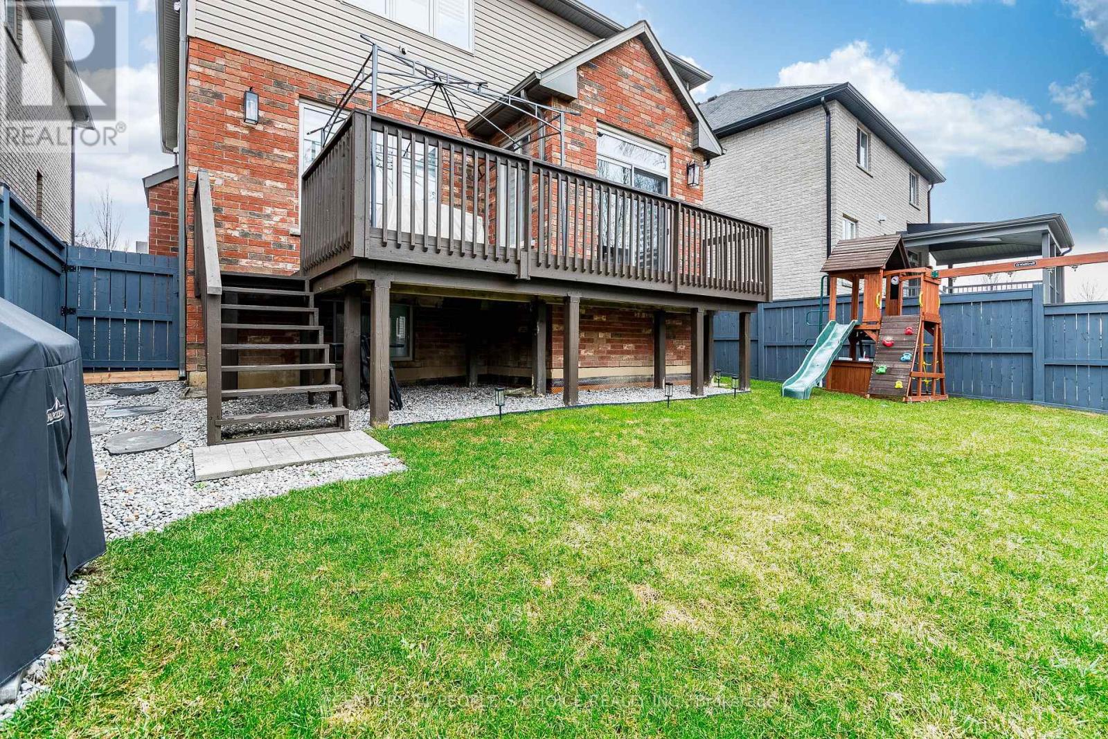 147 Garinger Crescent, Hamilton, Ontario  L0R 1C0 - Photo 48 - X13116090