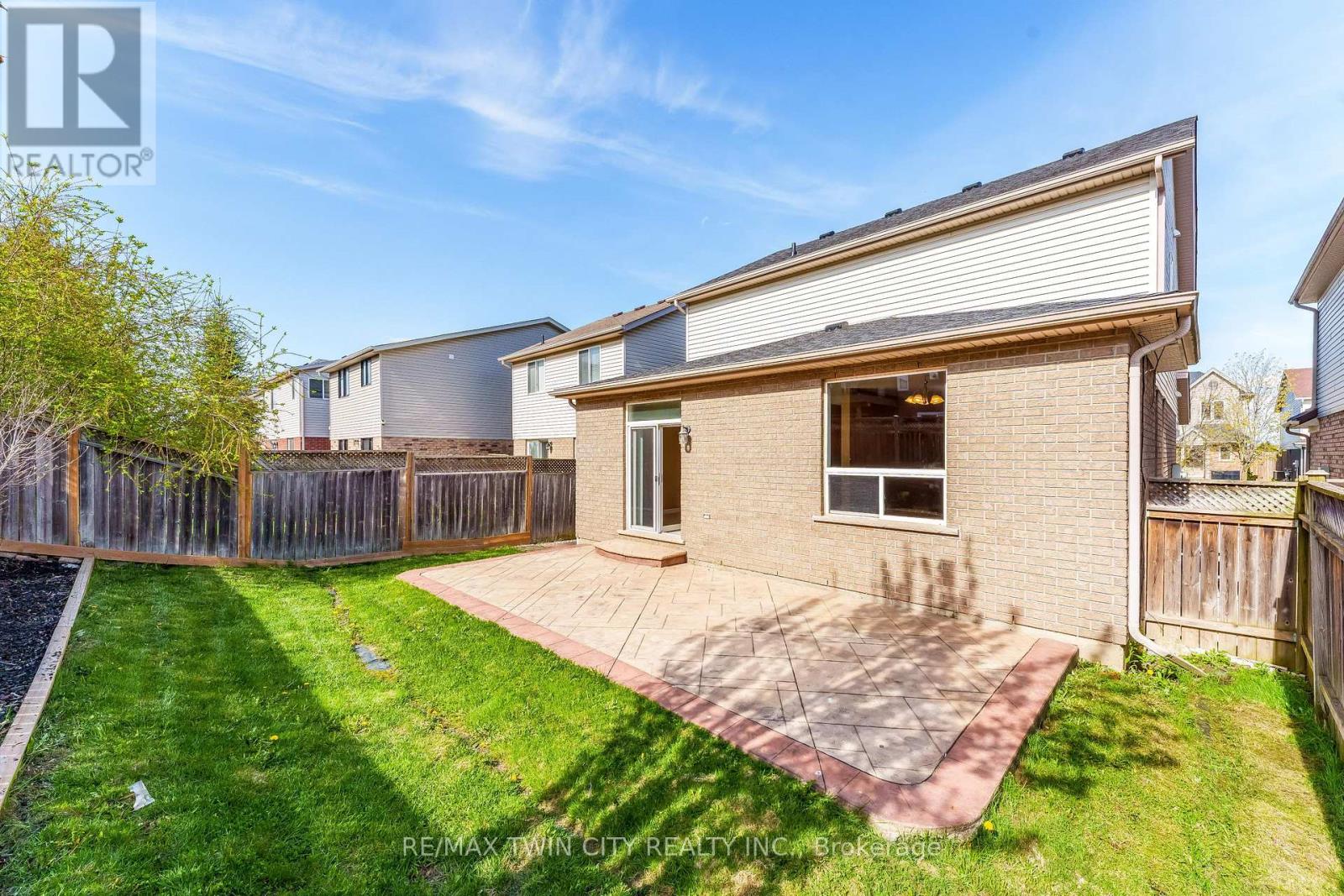 15 Isabella Street, Kitchener, Ontario  N2E 4J9 - Photo 37 - X13116328