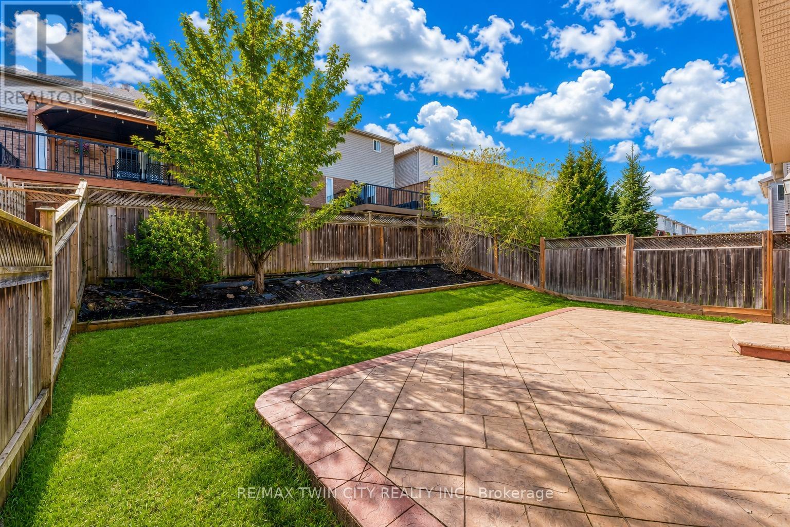 15 Isabella Street, Kitchener, Ontario  N2E 4J9 - Photo 38 - X13116328