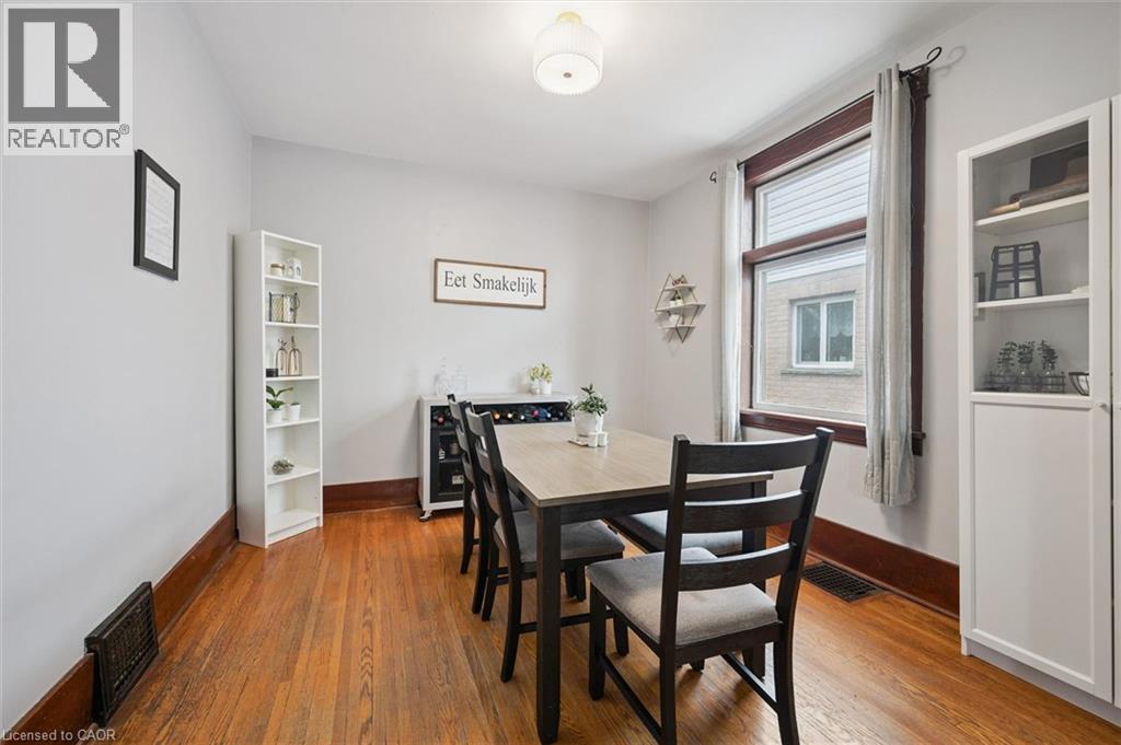 156 Norfolk Street, Stratford, Ontario  N5A 3Y9 - Photo 7 - 40823419