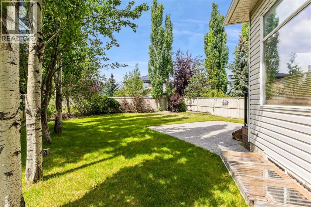 11 Simcoe Crescent SW, Calgary, Alberta  T3H 4K6 - Photo 45 - A2292695
