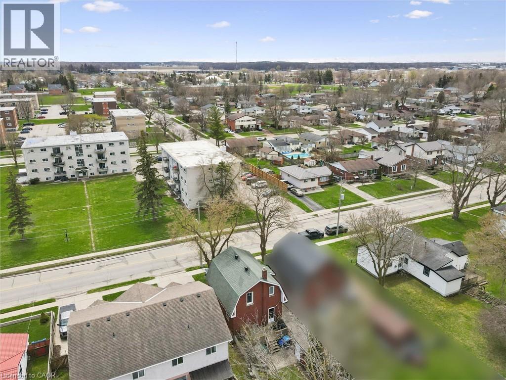 156 Norfolk Street, Stratford, Ontario  N5A 3Y9 - Photo 23 - 40823419
