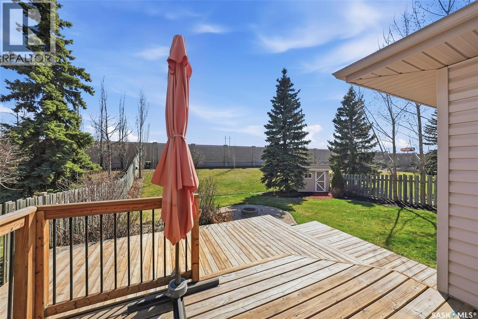 463 Buckwold Cove, Saskatoon, Saskatchewan  S7N 4W1 - Photo 34 - SK035683