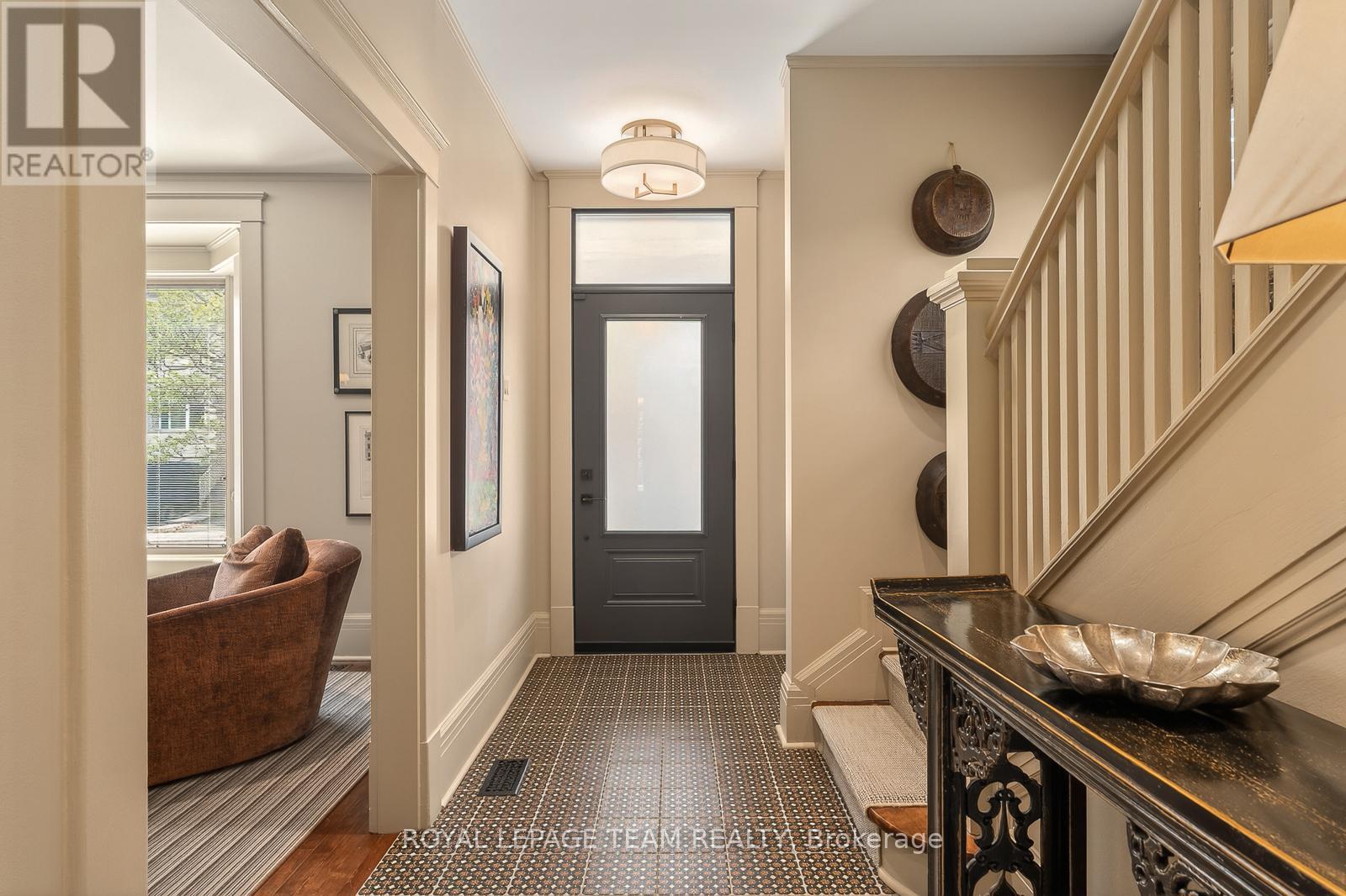 46 Ivy Crescent, Ottawa, Ontario  K1M 1X6 - Photo 5 - X13116532