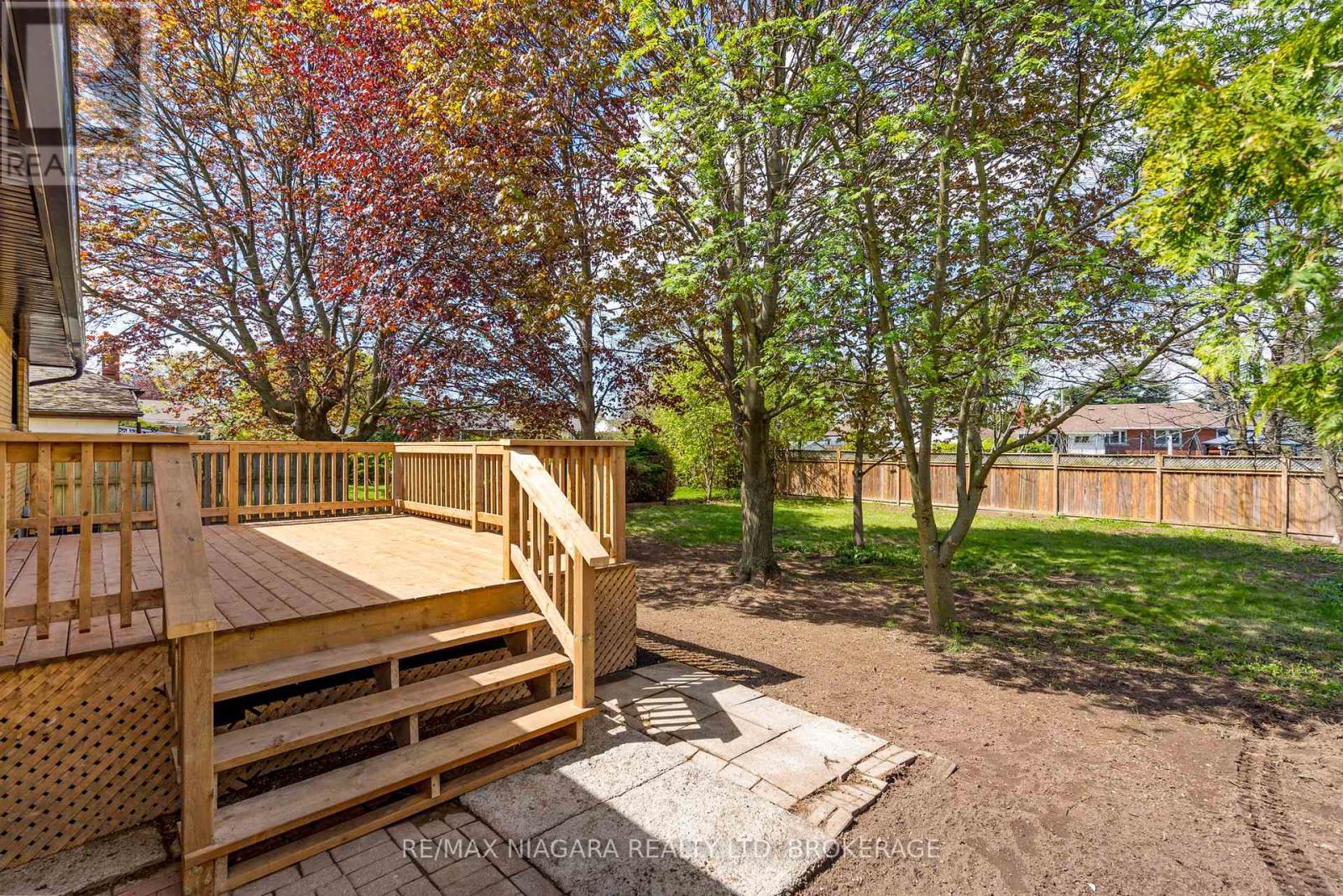 3555 Gainsborough Avenue, Niagara Falls, Ontario  L2J 2T9 - Photo 23 - X13116508