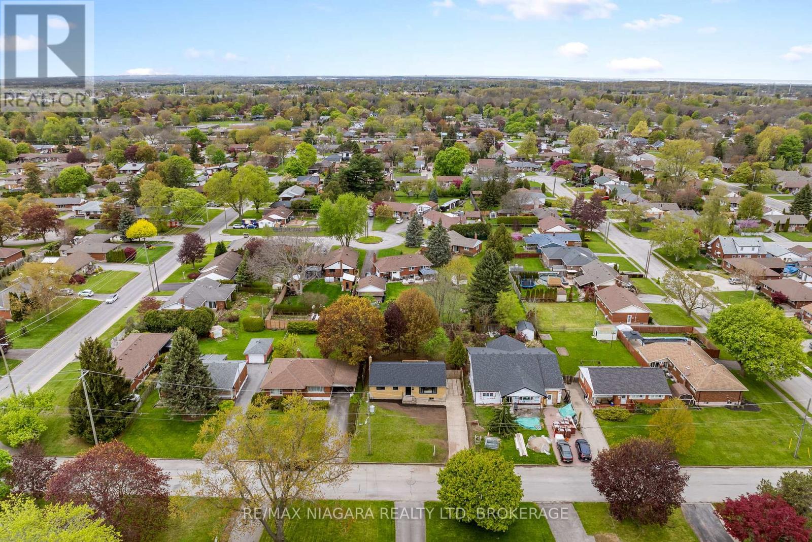 3555 Gainsborough Avenue, Niagara Falls, Ontario  L2J 2T9 - Photo 32 - X13116508