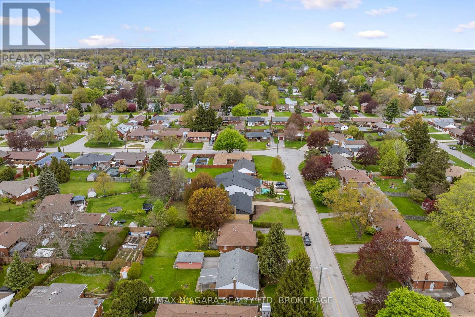 3555 Gainsborough Avenue, Niagara Falls, Ontario  L2J 2T9 - Photo 34 - X13116508