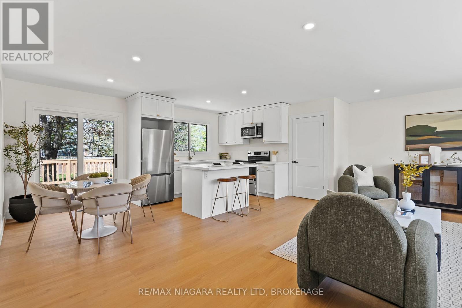 3555 Gainsborough Avenue, Niagara Falls, Ontario  L2J 2T9 - Photo 4 - X13116508