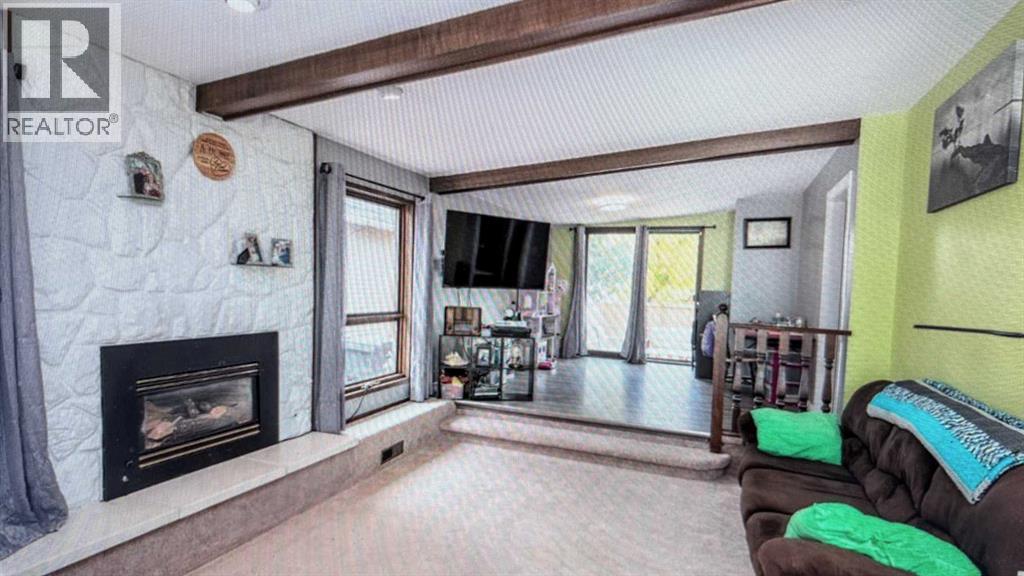 108 2 Street W, Foremost, Alberta  T0K 0X0 - Photo 2 - A2293720