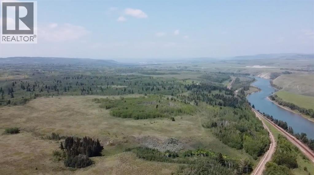 W:5 R:4 T:26 S:7 Q:se &ne,& NW, Rural Rocky View County, Alberta  T0L 1N0 - Photo 1 - A2188412
