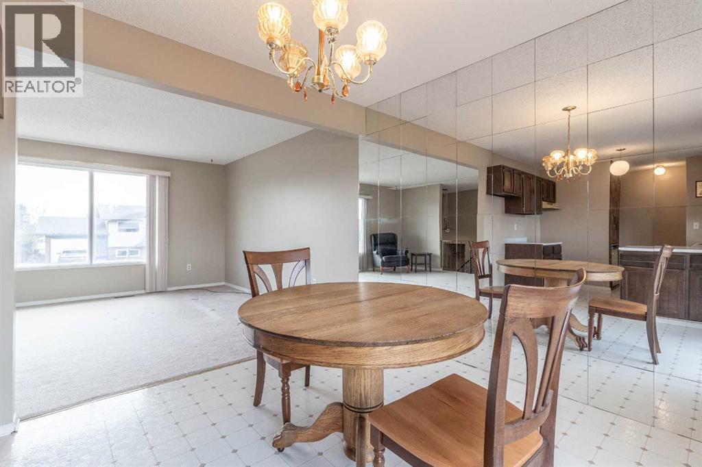 998 17 Street Ne, Medicine Hat, Alberta  T1C 1M6 - Photo 11 - A2309506