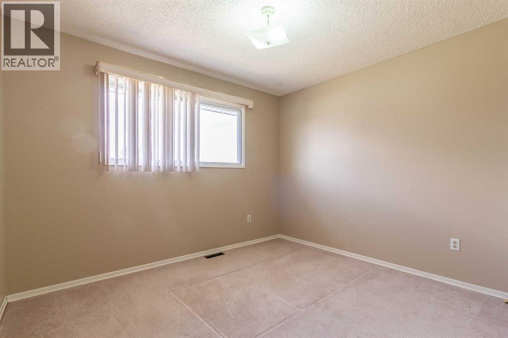 998 17 Street Ne, Medicine Hat, Alberta  T1C 1M6 - Photo 20 - A2309506