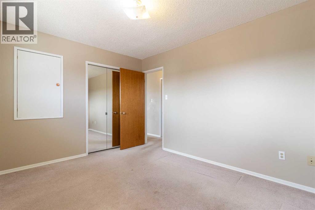 998 17 Street Ne, Medicine Hat, Alberta  T1C 1M6 - Photo 23 - A2309506