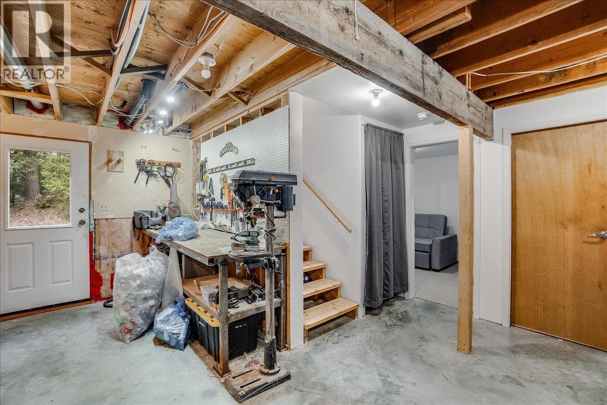3918 Passmore Upper Road, Passmore, British Columbia  V0G 2J0 - Photo 43 - 10373029
