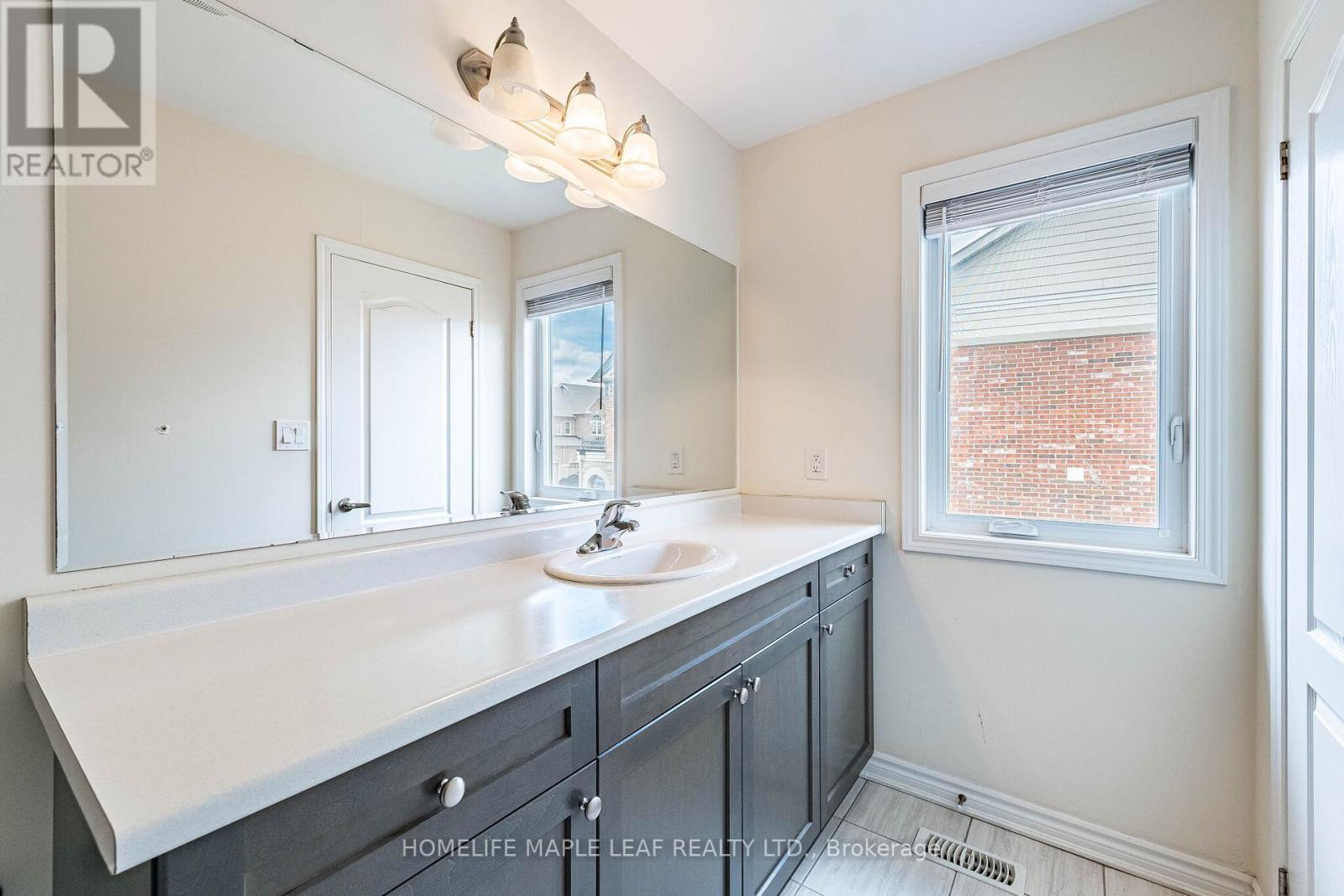 67 Benhurst Crescent, Brampton, Ontario  L7A 5A5 - Photo 36 - W13111512