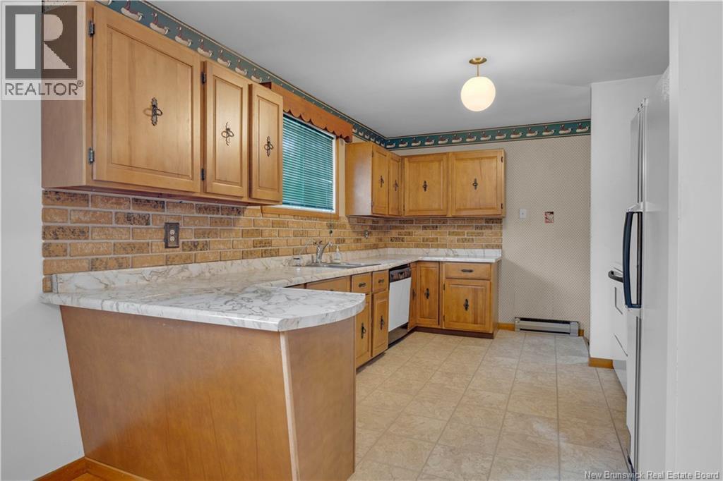 270 Lakeside Drive, Saint John, New Brunswick  E2N 1H9 - Photo 12 - NB139180