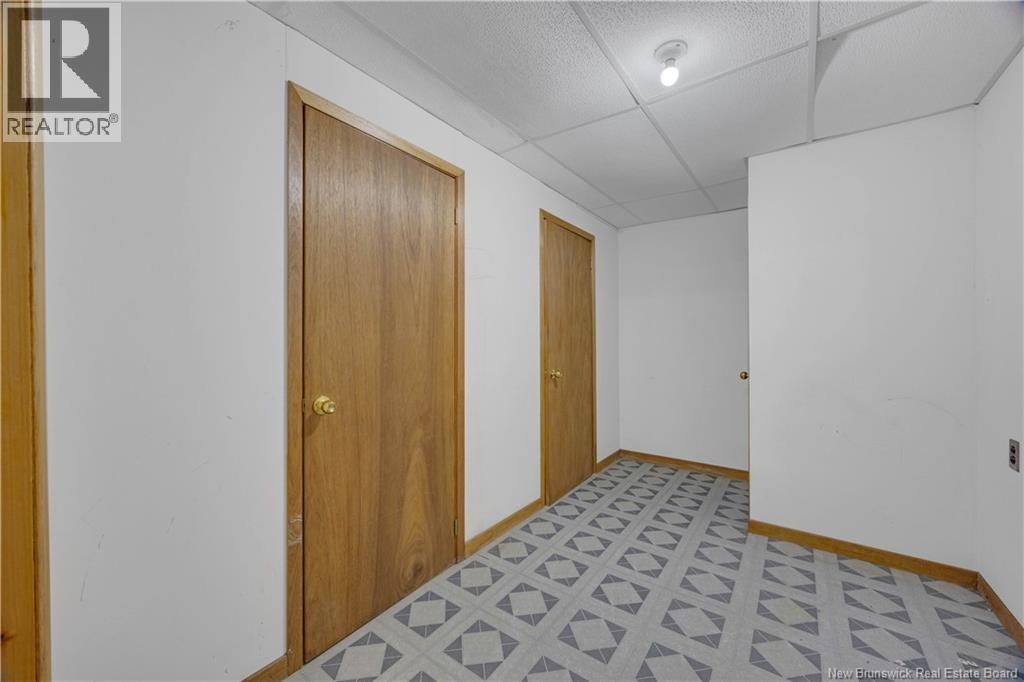 270 Lakeside Drive, Saint John, New Brunswick  E2N 1H9 - Photo 22 - NB139180