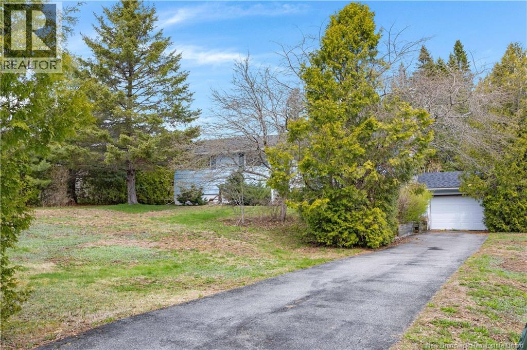 270 Lakeside Drive, Saint John, New Brunswick  E2N 1H9 - Photo 3 - NB139180