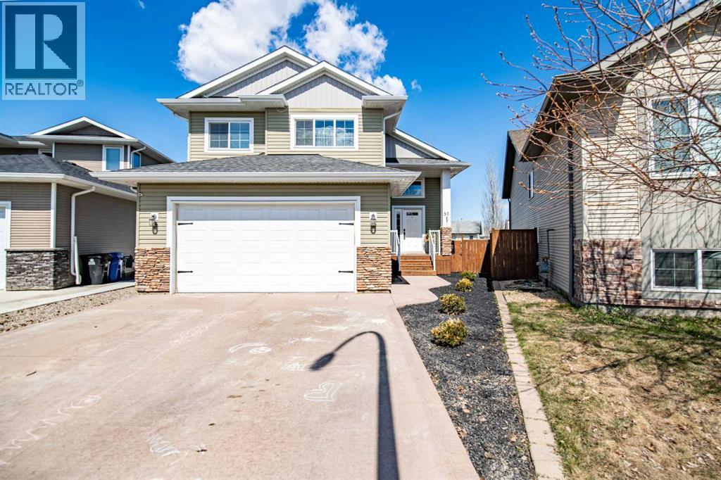 53 Portway Close, Blackfalds, Alberta  T4M 0G7 - Photo 1 - A2306440