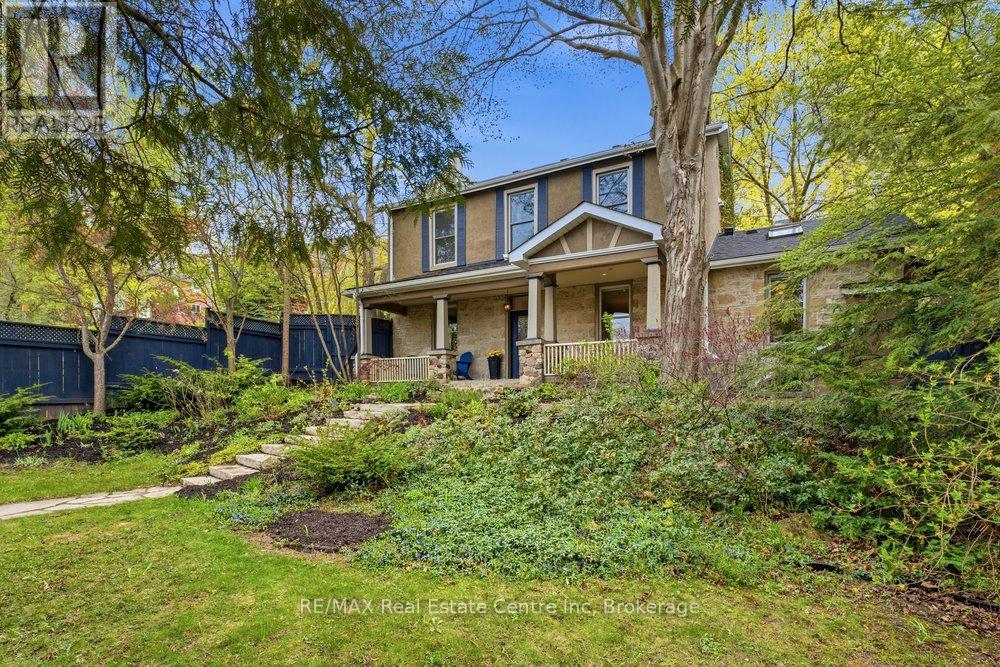 52 Queen Street, Guelph, Ontario  N1E 4R7 - Photo 2 - X13116390