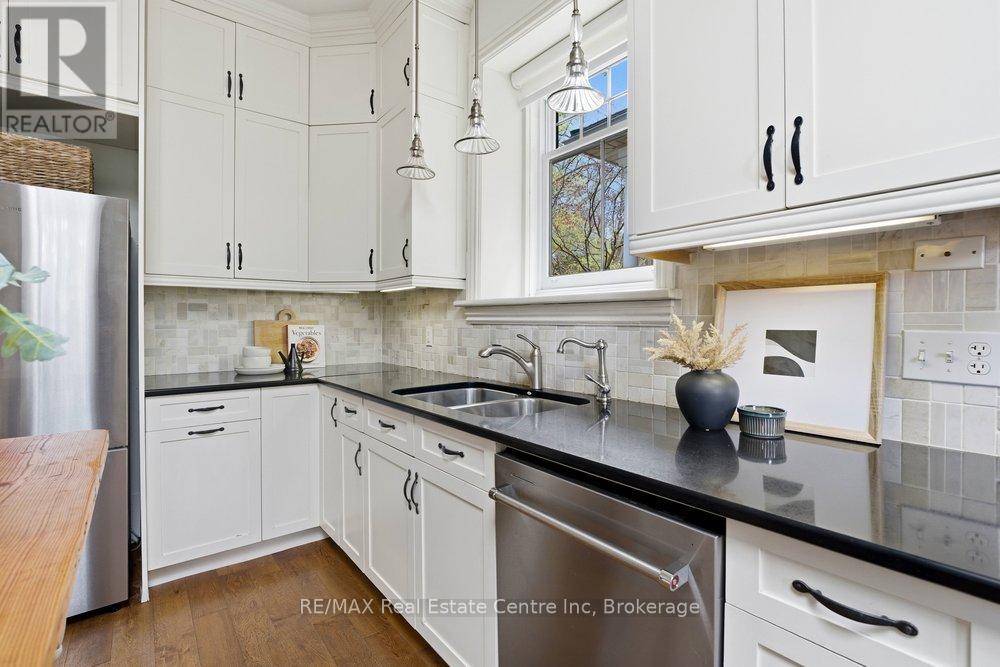 52 Queen Street, Guelph, Ontario  N1E 4R7 - Photo 7 - X13116390