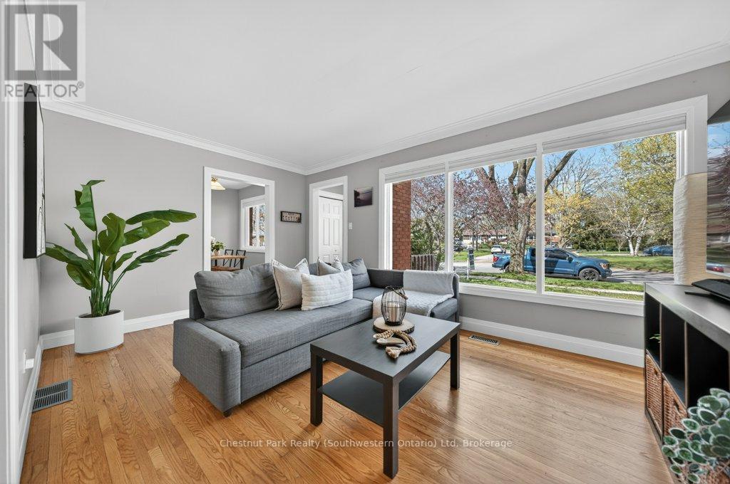 76 Freeman Avenue, Guelph, Ontario  N1H 4T3 - Photo 12 - X13116410