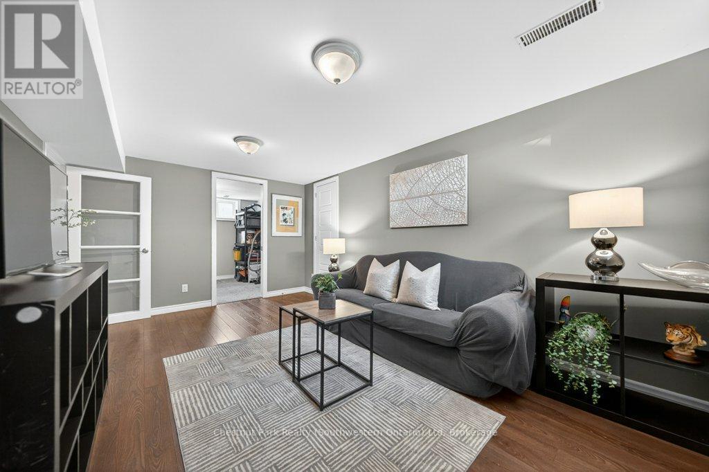 76 Freeman Avenue, Guelph, Ontario  N1H 4T3 - Photo 38 - X13116410