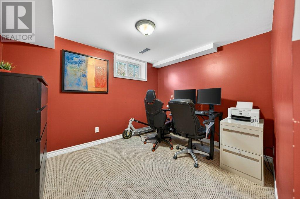 76 Freeman Avenue, Guelph, Ontario  N1H 4T3 - Photo 40 - X13116410