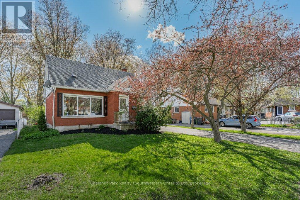 76 Freeman Avenue, Guelph, Ontario  N1H 4T3 - Photo 5 - X13116410