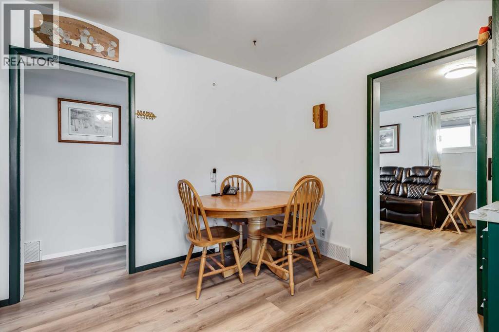 2021 38 Street Se, Calgary, Alberta  T2B 0Z5 - Photo 9 - A2304795