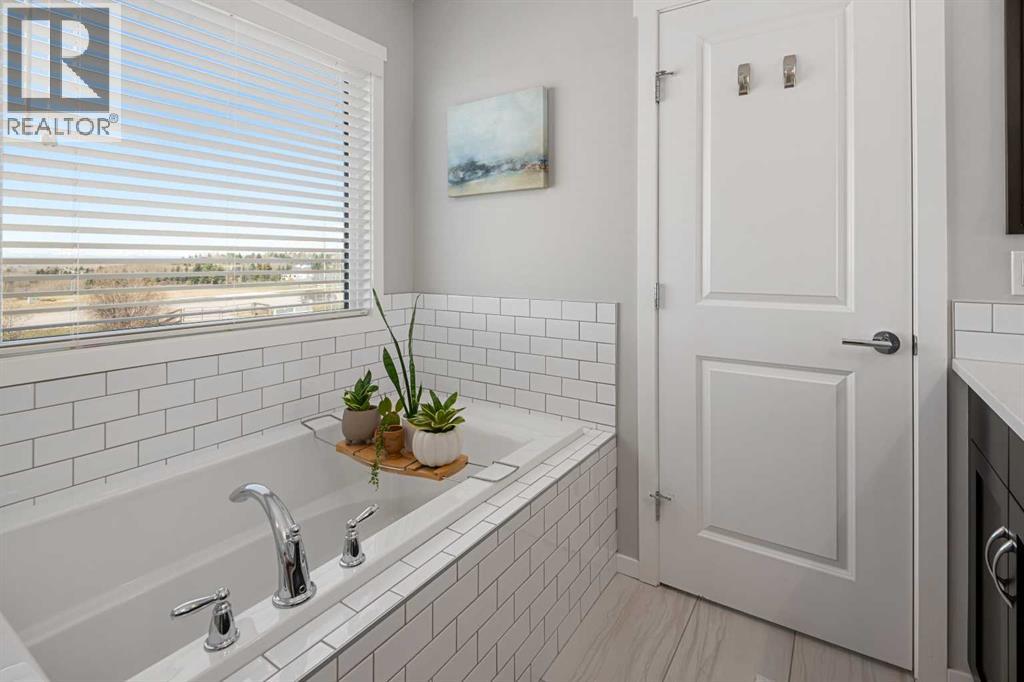 49 Tuscany Ridge Circle Nw, Calgary, Alberta  T3L 0E6 - Photo 26 - A2309990