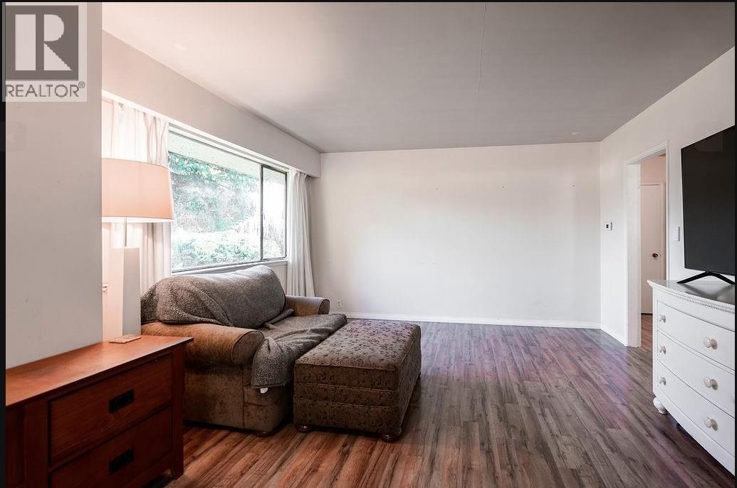 7711 Eperson Road, Richmond, British Columbia  V7C 2K5 - Photo 4 - R3122484